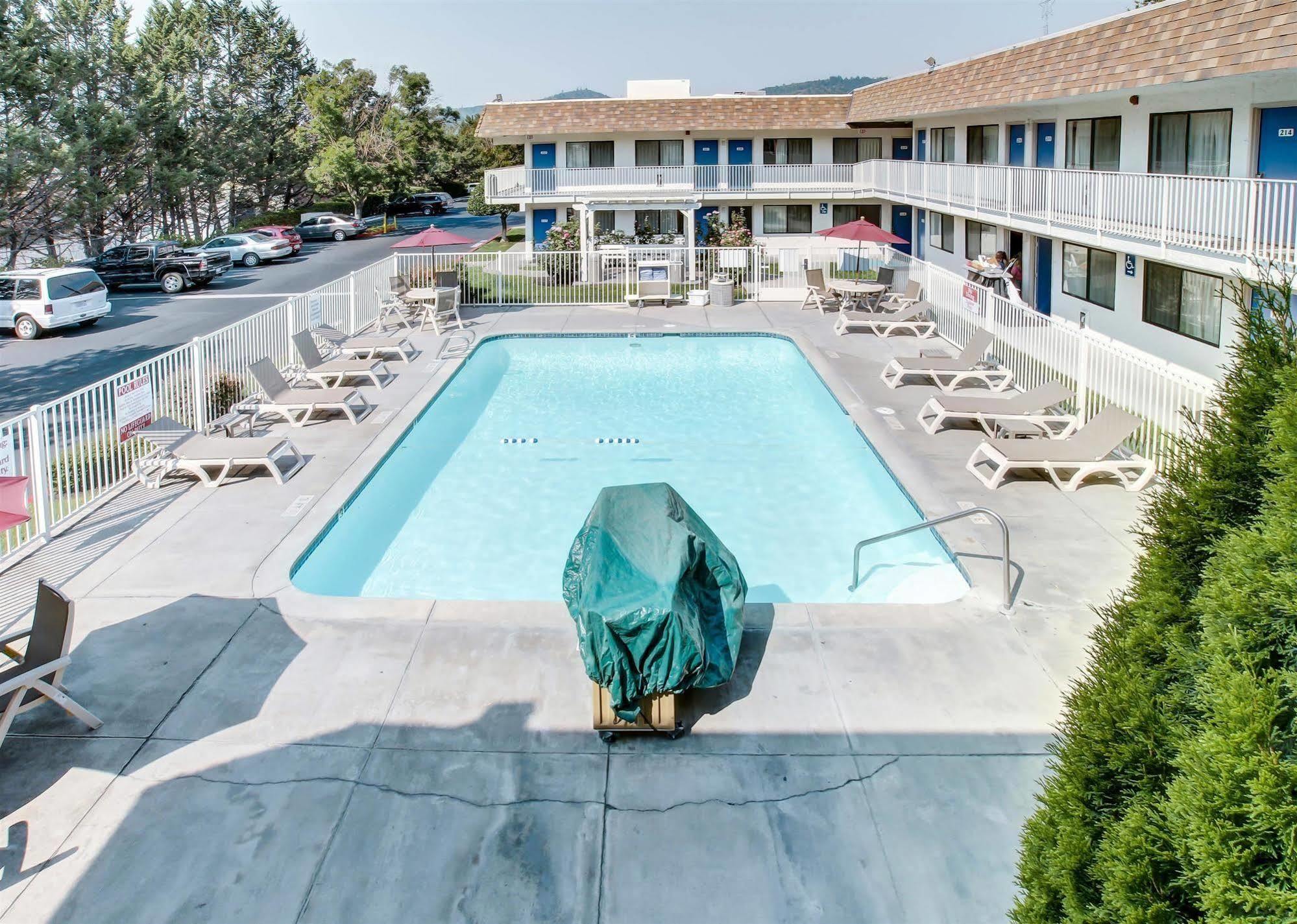 Motel 6-Grants Pass, Or Екстериор снимка