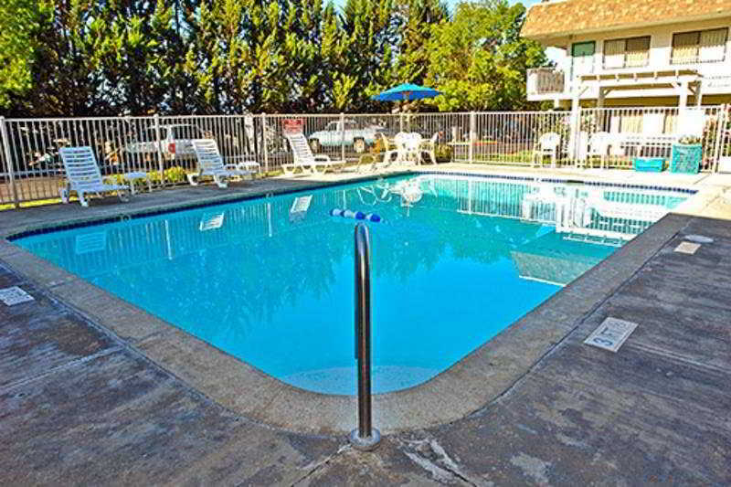 Motel 6-Grants Pass, Or Екстериор снимка
